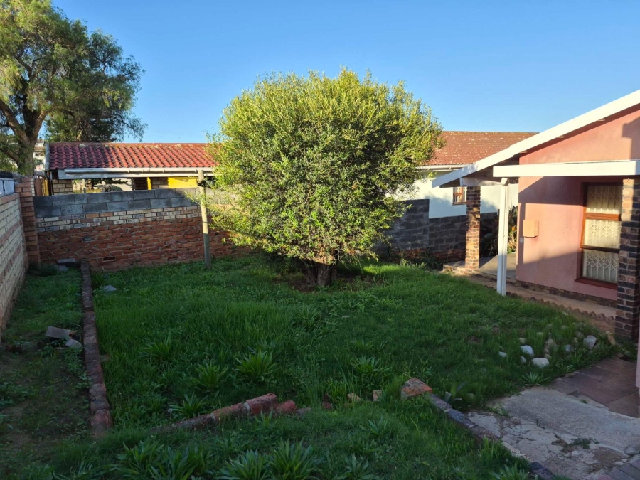 3 Bedroom Property for Sale in Kwamagxaki Eastern Cape